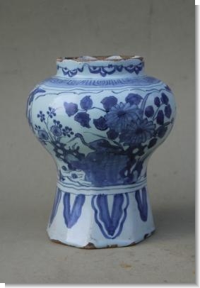 NUREMBURG JAR. c.1700